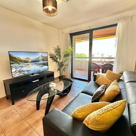 Black Rock Apartment 阿德耶 外观 照片