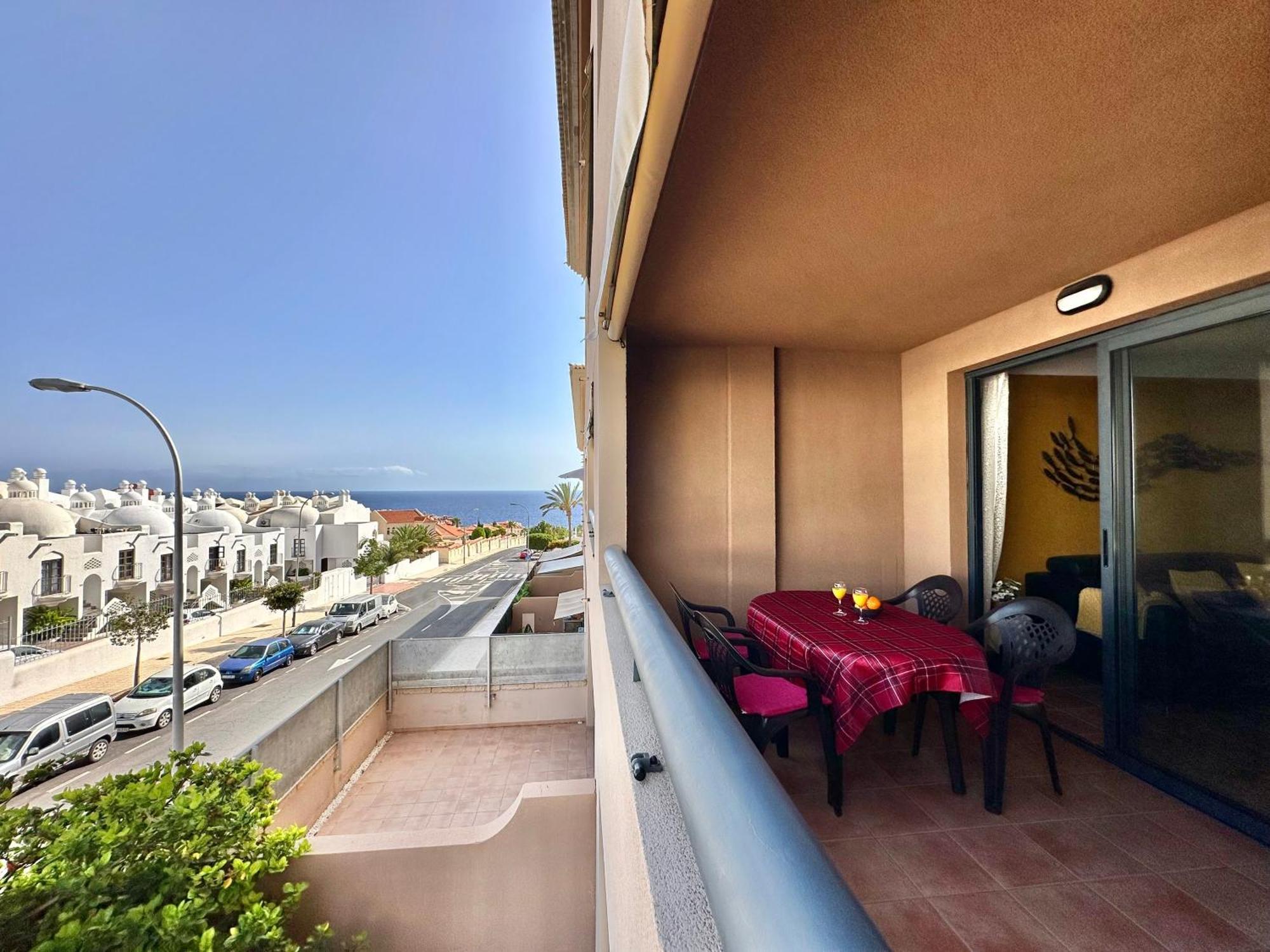 Black Rock Apartment 阿德耶 外观 照片